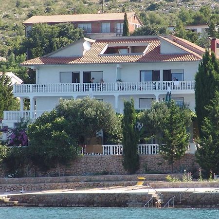 Apartments Jukic Starigrad Paklenica Exterior foto