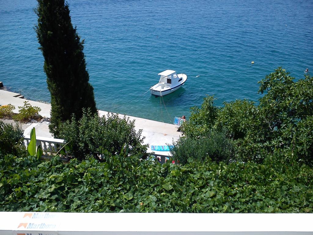 Apartments Jukic Starigrad Paklenica Exterior foto