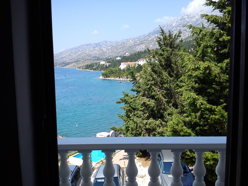 Apartments Jukic Starigrad Paklenica Exterior foto